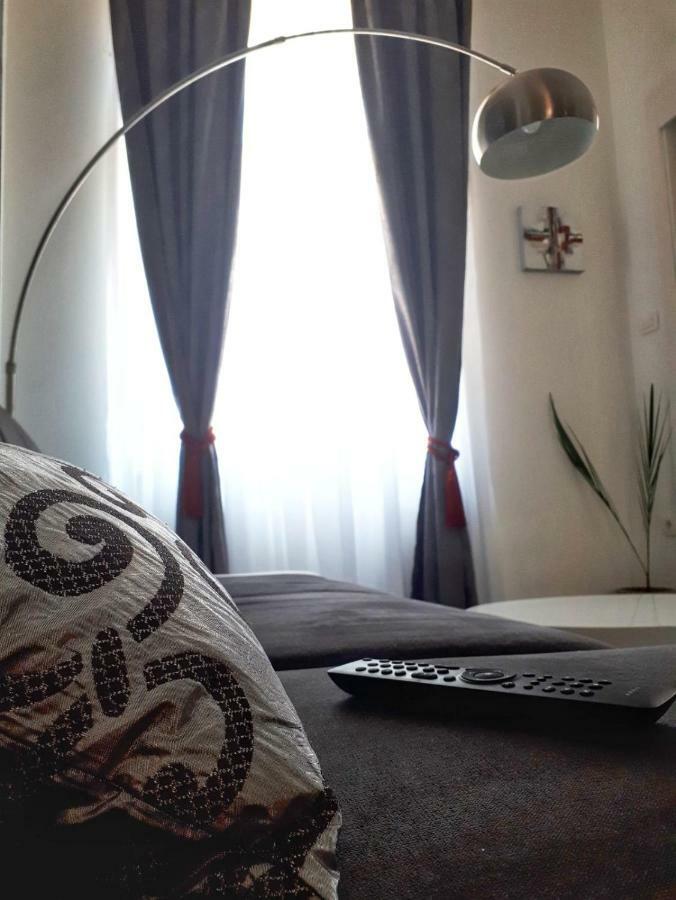 Apartment Zrinjevac Zagreb Eksteriør bilde